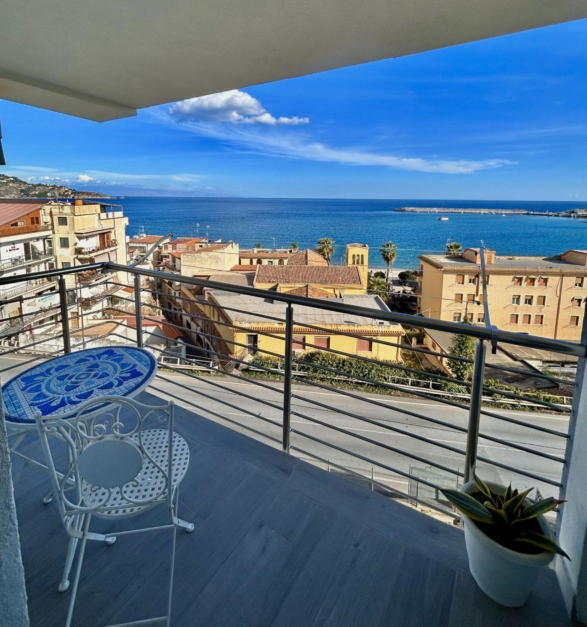Vista Mare Apartments 지아르디니낙소스 객실 사진