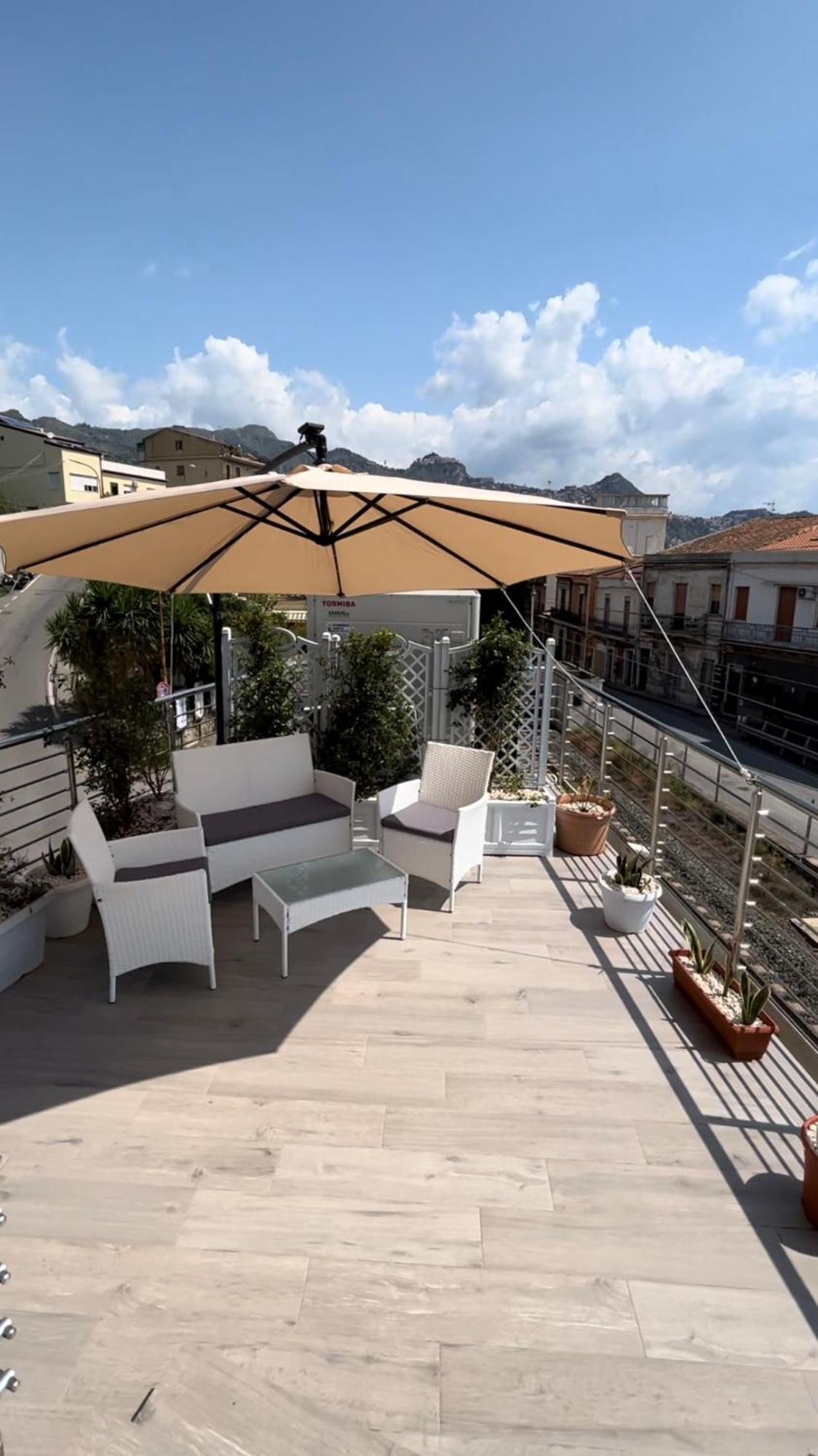 Vista Mare Apartments 지아르디니낙소스 외부 사진