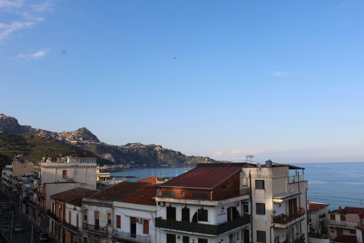 Vista Mare Apartments 지아르디니낙소스 외부 사진